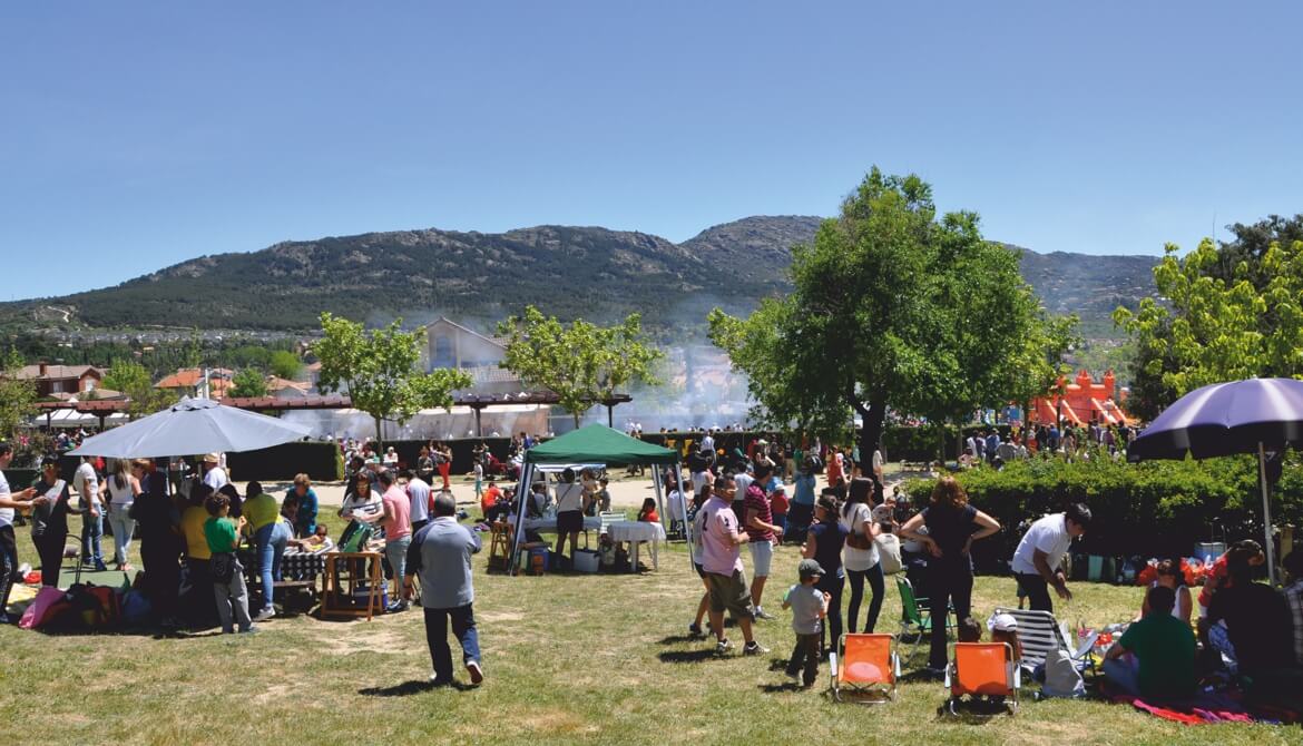 Fiesta de la Cruz de Mayo 2024 en Moralzarzal, el día 3 en el Parque de la Tejera