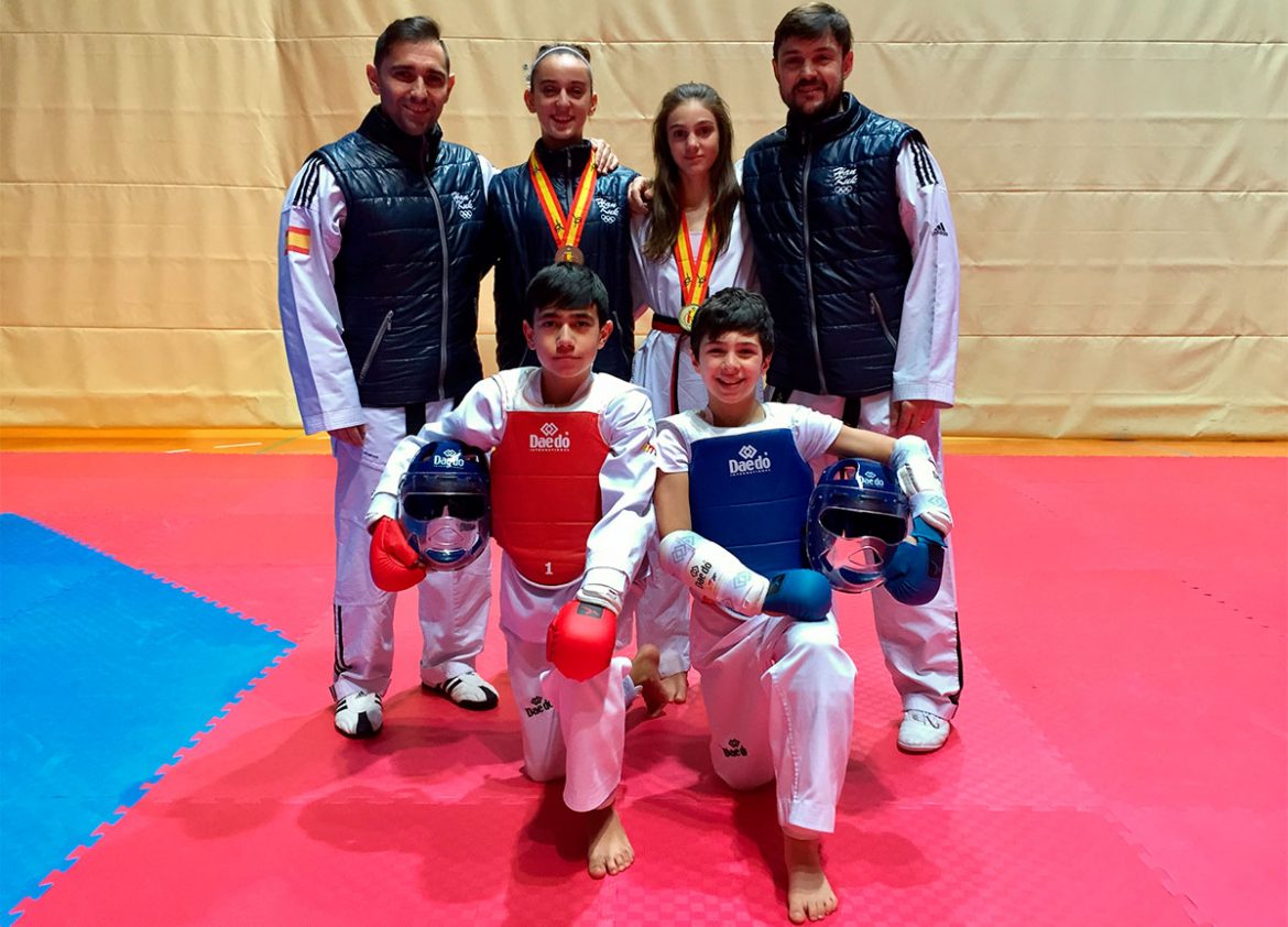 Erradicar seriamente reflujo Dos medallas para Moralzarzal en el Campeonato de España de Taekwondo -  Ayuntamiento de Moralzarzal