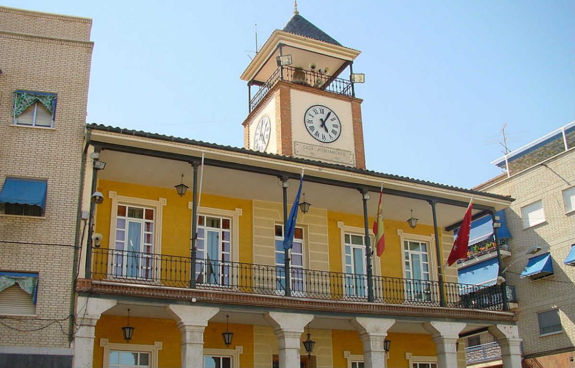 Fachada del Ayuntamiento de Morata de Tajuña
