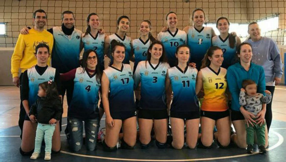 El Equipo de voleibol femenino Dragons de Moralzarzal