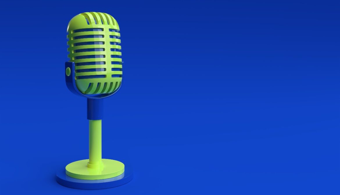 Un micrófono verde sobre fondo azul