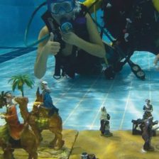 Ven a visitar nuestro Belén subacuático en la Piscina Municipal de Moralzarzal (1)