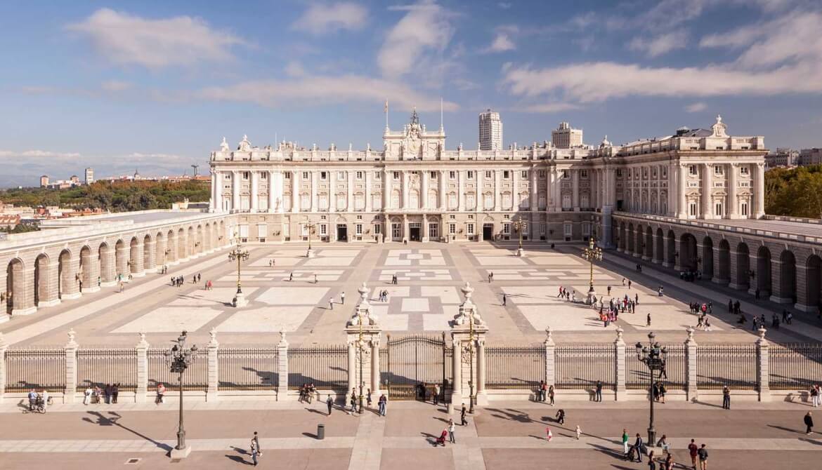 Salida Cultural para los Mayores de Moralzarzal, Palacio Real de Madrid