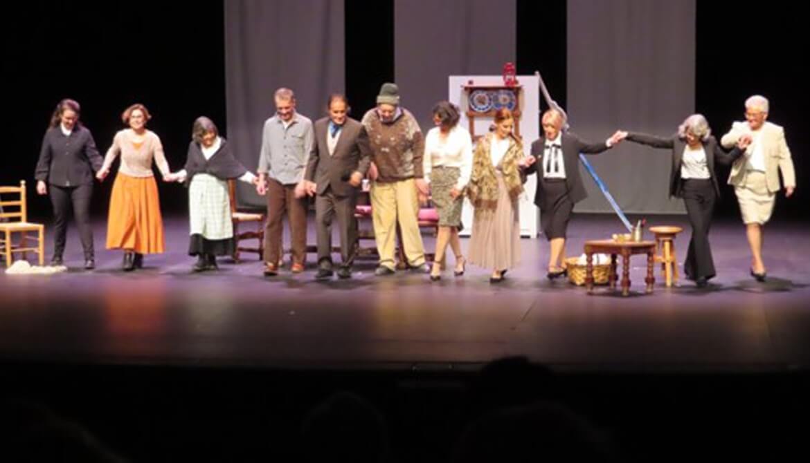 I Certamen de Teatro Aficionado de Moralzarzal, La barca sin pescador, por la Compañía Nuevo Círculo de Tiza. 5 de abril