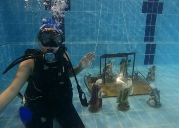 Esta es la oferta de actividades deportivas duran la Navidad 2024-2025 en Moralzarzal. Belén Subacuático