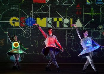 Geometría, espectáculo de danza con sorprendentes proyecciones en 3D el sábado 15 de febrero en el Teatro de Moralzarzal