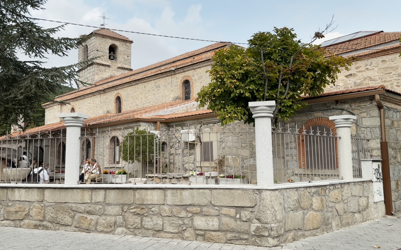 Iglesia San Miguel Arcángel Moralzarzal