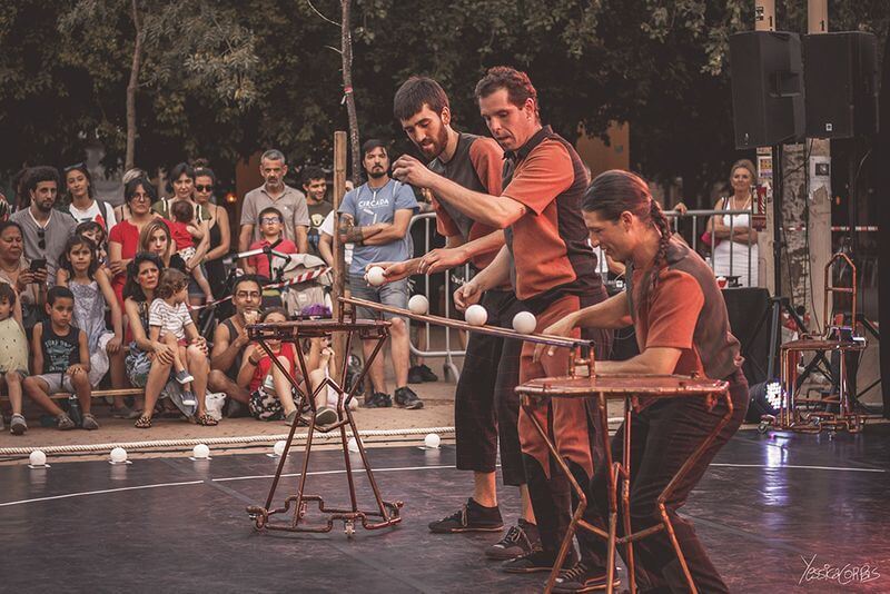 VibraMoral 25, Espectáculo de Circo Contemporáneo con KOBR3 el 16 de agosto (1)