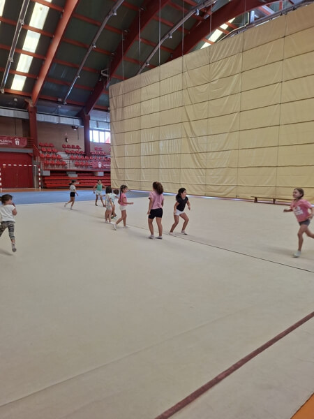 Hoy comienza la nueva temporada de Escuelas Deportivas en Moralzarzal con más de 1.200 deportistas, pabellón