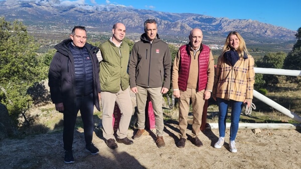 Dos ejemplares de Águila Imperial vuelan de nuevo en Moralzarzal. Equipo