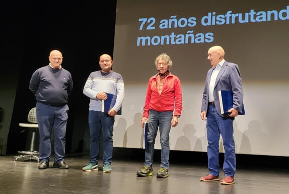 El día de Carlos Soria, en el XX Aniversario de las Jornadas de Montaña, reconocimiento a los pioneros