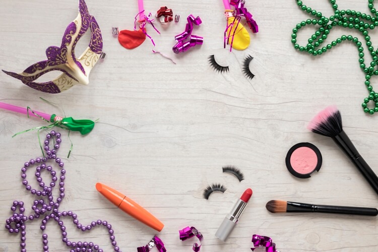 Taller gratuito de maquillaje para fiestas con JuventudMoral en Moralzarzal