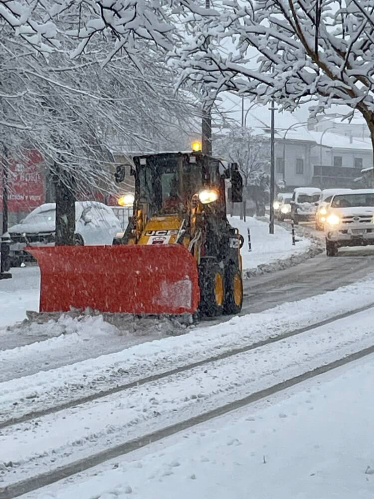 El Ayuntamiento de Moralzarzal agradece el esfuerzo del operativo especial ante la nevada de ayer