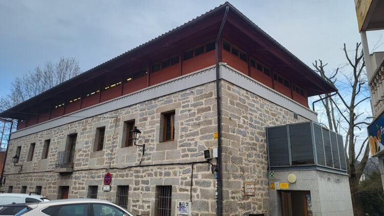 La Biblioteca de Moralzarzal es el primer escenario y trampolín para nuestro talento local