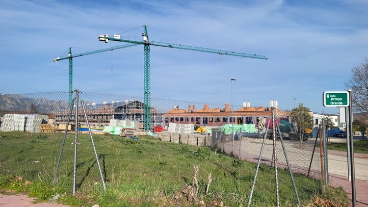 Las 80 nuevas viviendas de alquiler asequible en Moralzarzal tienen prevista su entrega en septiembre 2026