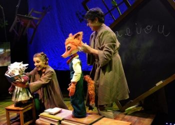 Moralzarzal rinde homenaje a la educación y la libertad con el teatro infantil La Maestra