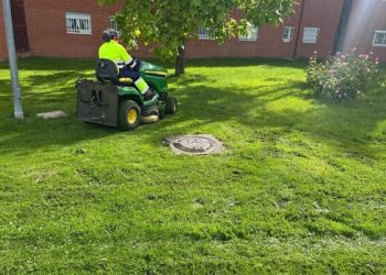 La Concejalía de Medio Ambiente intensifica la campaña de desbroce en todo el término municipal de Moralzarzal Mayo26