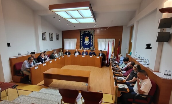 la oposición rechaza las obras de reparación de la cubierta de la Plaza de Toros de Moralzarzal