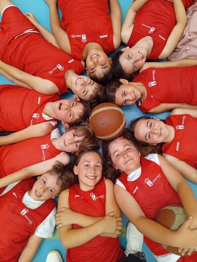 Benajamines A de Baloncesto de Moralzarzal, campeones de la ADS