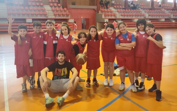 Benajamines B de Baloncesto de Moralzarzal.