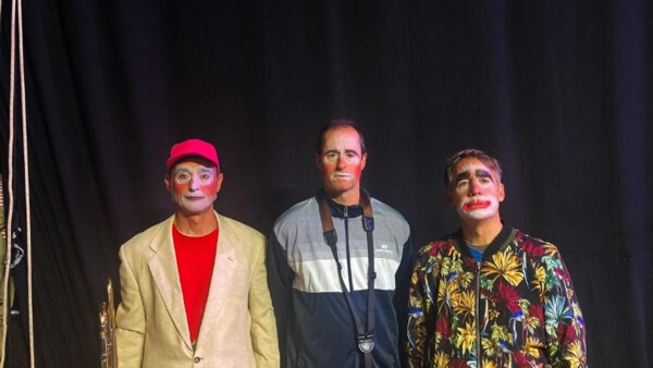 El festival Cirqueando trae a Moralzarzal el aclamado clown musical de Obertura (Allegro ma non troppo)