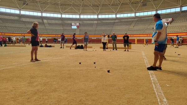 Tradicionales Torneos de Chito y Petanca en el espectacular escenario de la Plaza de Toros de Moralzarzalw