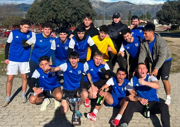 Ultimate Mirador. Campeones Liga Fútbol 7 de Moralzarzal.