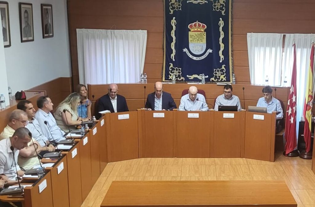 El Pleno aprueba la concesión de 51.000 euros en ayudas directas a las AMPAS, los clubes deportivos y el comercio local de Moralzarzal