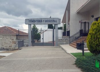 Conmemoración del Día de Todos los Santos en el Cementerio Municipal de Moralzarzal