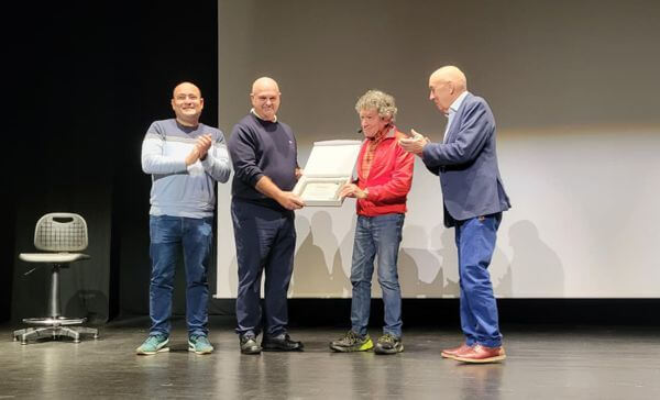 Moralzarzal acoge las XXI Jornadas de Montaña con grandes hitos del alpinismo español